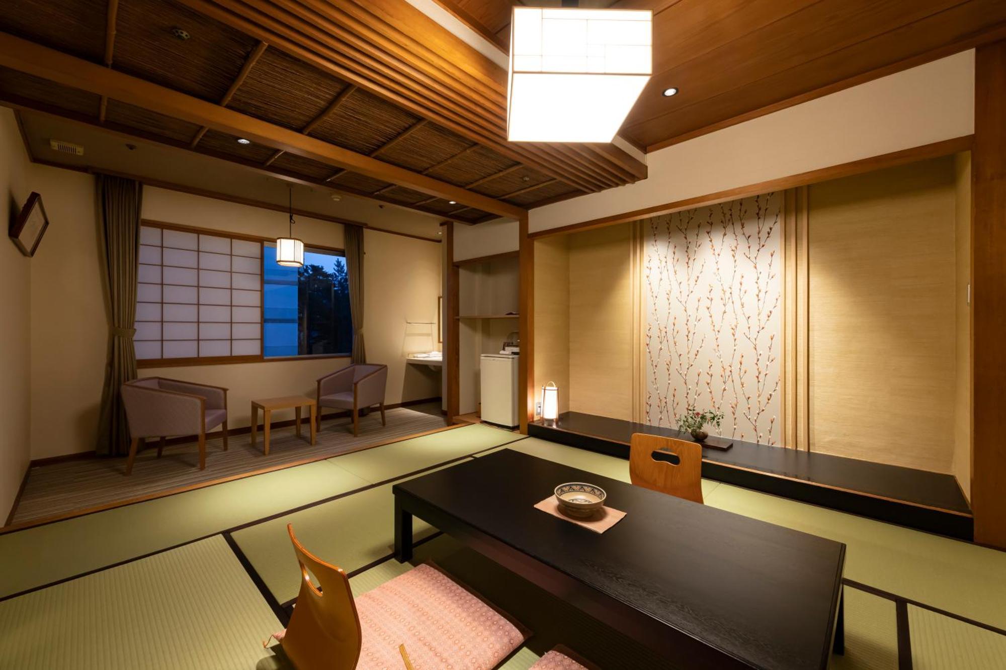 Senkeien Tsukioka Hotel Kaminoyama Exterior photo